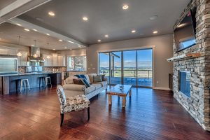 AvalonWay7622-mcmanusphoto_0044_HDR-min