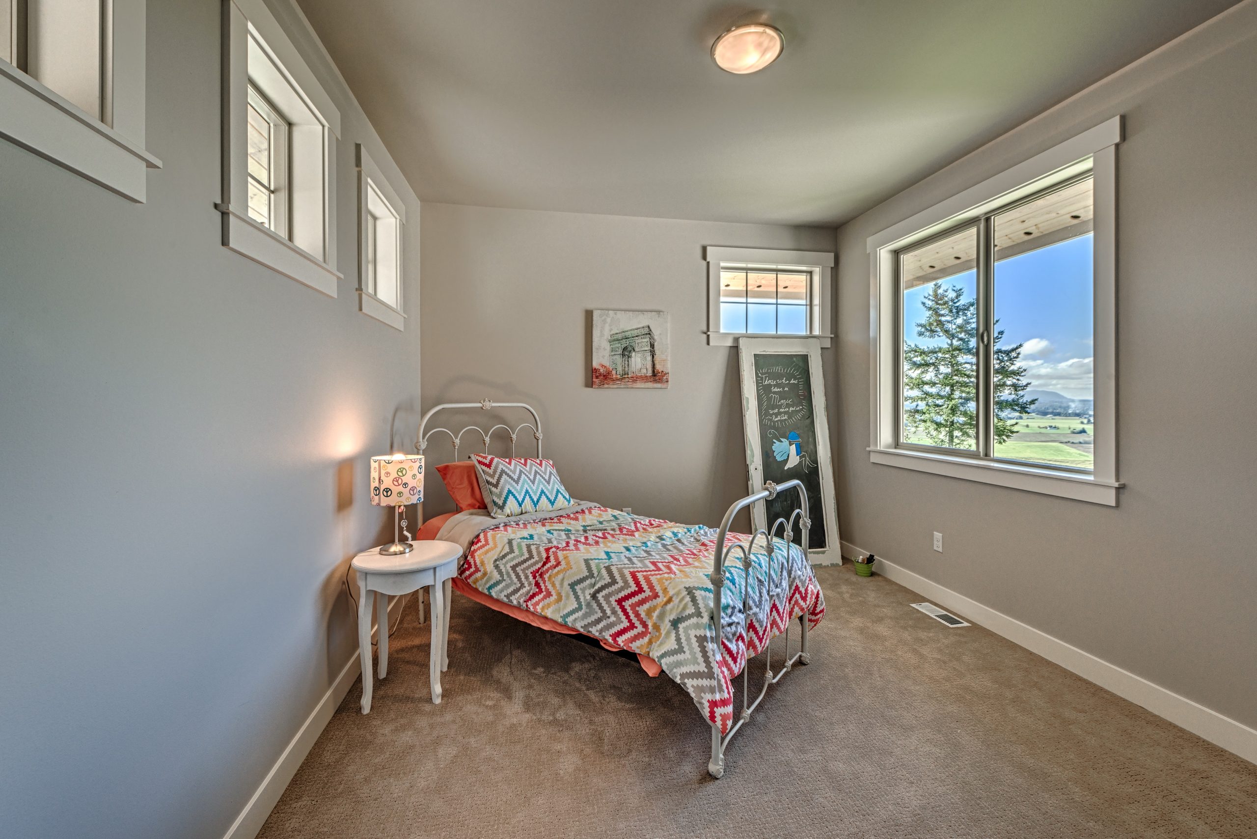 AvalonWay7622-mcmanusphoto_0104_HDR-min