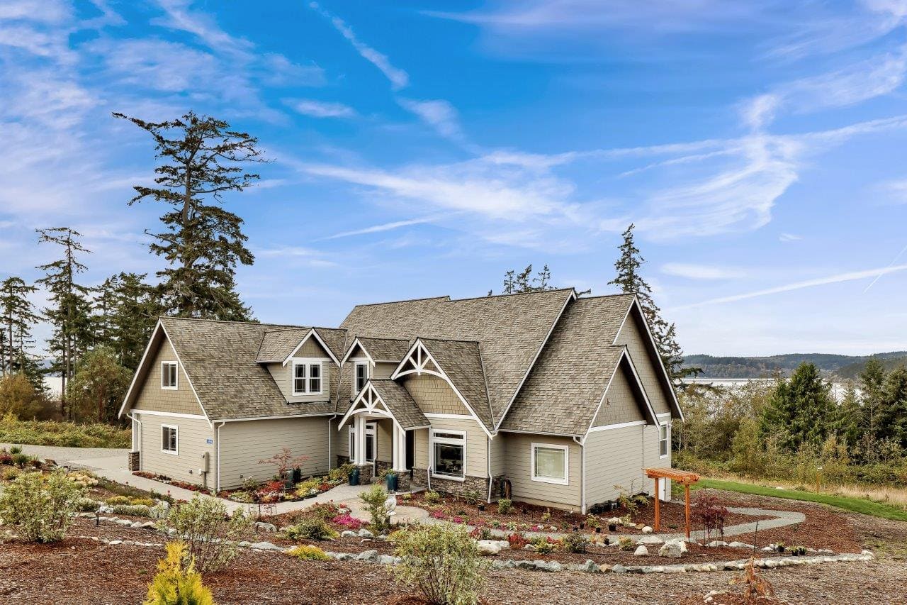 007_16948_Shorewood_Heights