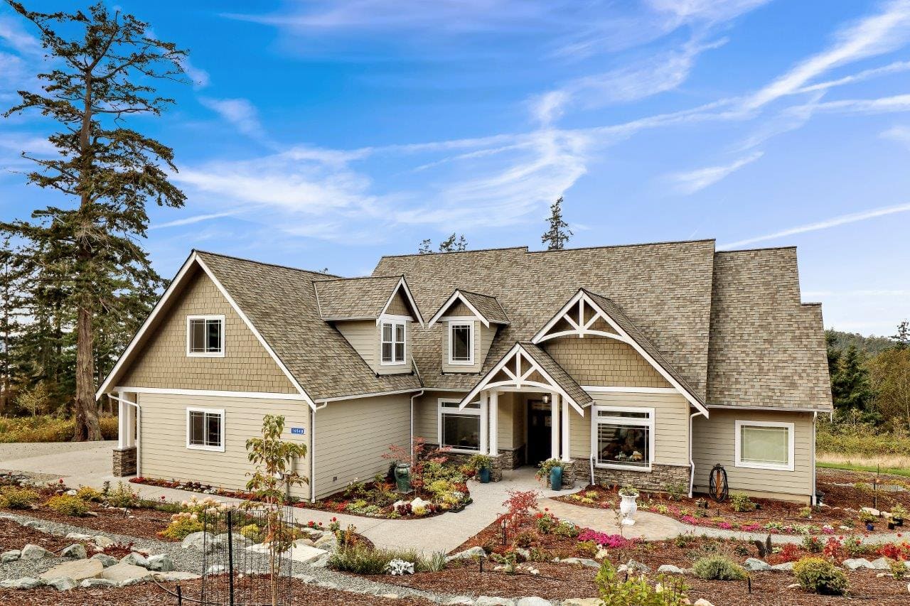 008_16948_Shorewood_Heights