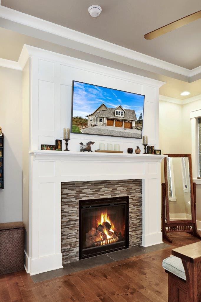 018_16948_Shorewood_Heights