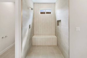 016_1719_Hillcrest (Custom)