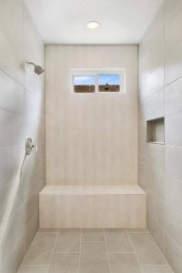 017_1719_Hillcrest (Custom)
