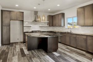 031_1719_Hillcrest (Custom)
