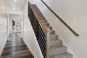 044_1719_Hillcrest (Custom)