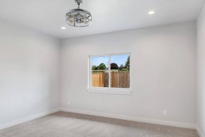 047_1715_Hillcrest_Piazza (Custom)