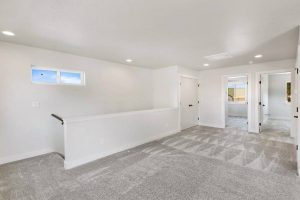 047_1719_Hillcrest (Custom)