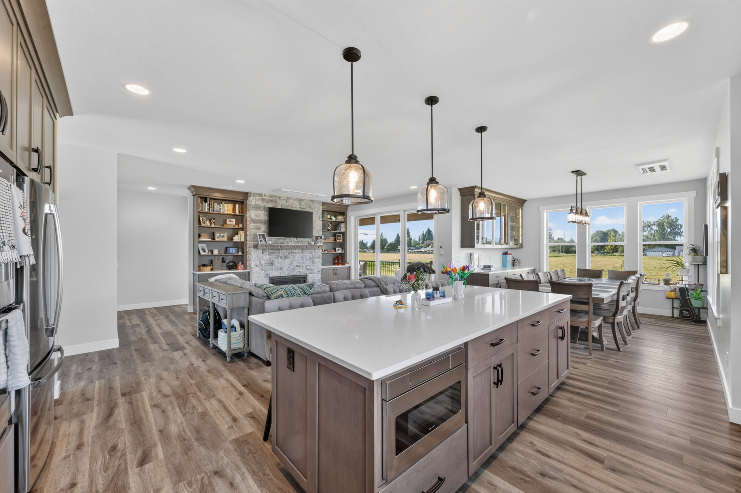 19-14735 Avon Allen Rd-152